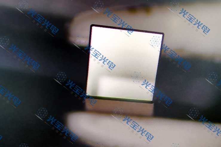 LBO晶体案例（四）- 3×3×15 mm 用于SHG